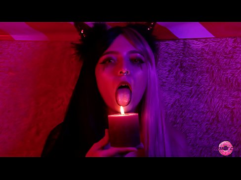 ❤️ מציצה נלהבת מ-Sexy Succubus עם הגשמה בפה פורנו תוצרת בית ב-iw.fuckmymac.ru ️❤