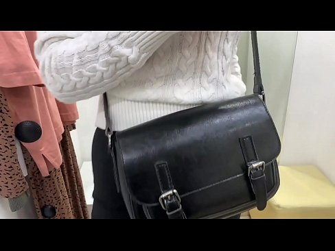 ❤️ אוננות פומבית של הכלבה הצעירה פרלברי עם דילדו בחדר המתאים פורנו תוצרת בית ב-iw.fuckmymac.ru ️❤